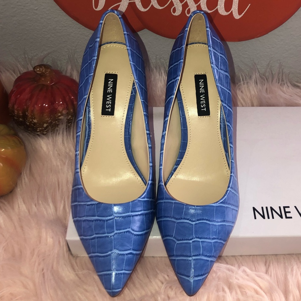 Nine West Blue heels size 5.5